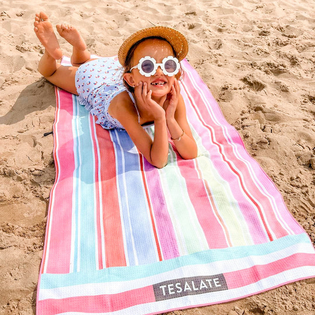 We Need A Vacation, And We Want A Cool Beach Towel For It!
